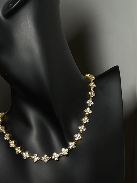 Collier - Victoria